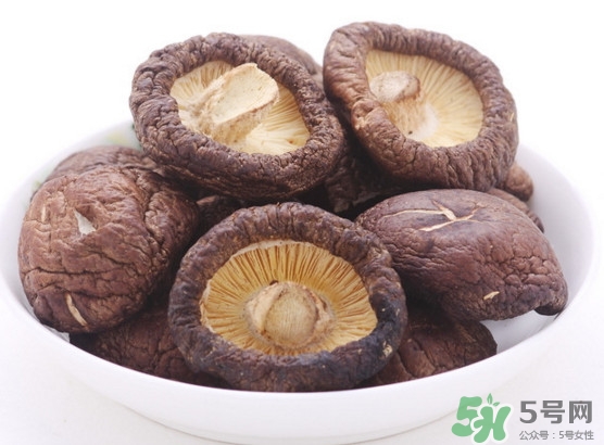 買(mǎi)香菇怎么挑選？干香菇怎么挑選？