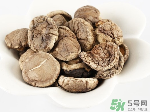 香菇是發(fā)物嗎？香菇是干的好還是新鮮的好