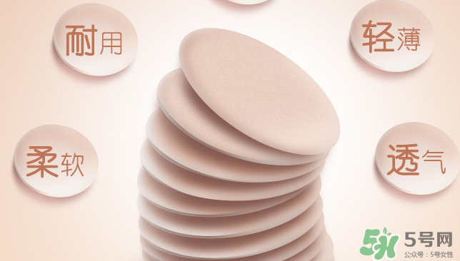藍(lán)色之戀氣墊bb多少錢？藍(lán)色之戀雪潤氣墊粉凝霜多少錢？