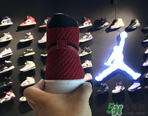 air jordan 1 flyknit banned編織版本多少錢(qián)？