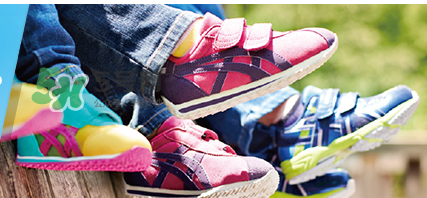 Asics童鞋尺碼對照表 Asics童鞋尺碼怎么選？