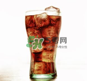 白酒加可樂是春藥？白酒加可樂喝了會(huì)怎樣？