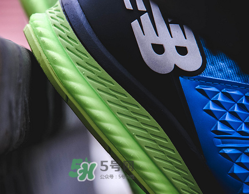 new balance fuelcell怎么樣？新百倫fuelcell跑鞋測評
