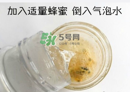 百香果養(yǎng)樂(lè)多好喝嗎？百香果養(yǎng)樂(lè)多怎么做？