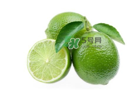 長期喝青檸檬泡水有害嗎？青檸檬的營養(yǎng)價值