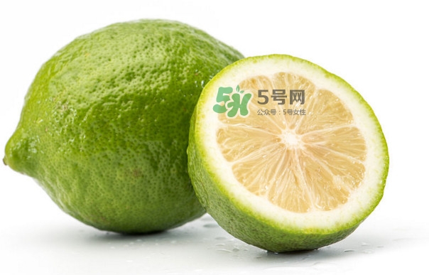 青檸檬可以直接吃嗎？青檸檬可以用開水泡嗎