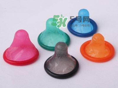 安全套放車里還能用嗎？套套藏哪里比較安全？