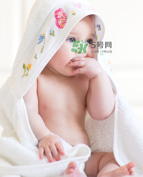 寶寶夏季腹瀉怎么辦？寶寶夏季腹瀉的注意事項(xiàng)