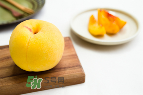 黃桃什么味道？黃桃是酸的還是甜的？