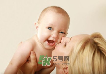 寶寶口腔潰瘍吃什么好？寶寶口腔潰瘍吃什么好得快？