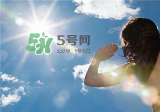 熱感冒和中暑的區(qū)別是什么？熱感冒和中暑的區(qū)別