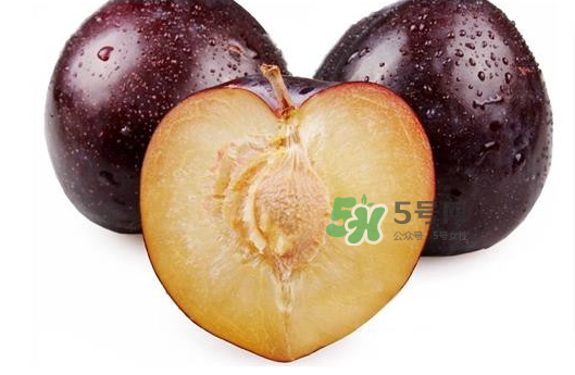 黑布林可以和桃子能一起吃嗎？黑布林不能和什么一起吃？