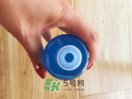 蘭蔻清瀅嫩膚水怎么樣？蘭蔻清瀅嫩膚水好用嗎？