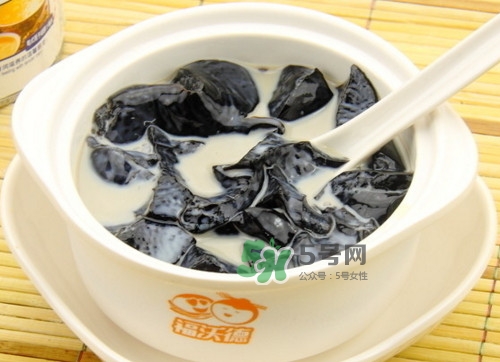 龜苓膏一天吃多少合適？龜苓膏一次吃多少克