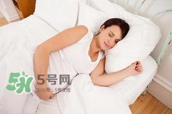 胎動的感覺有哪幾種？胎動的感覺是什么樣的