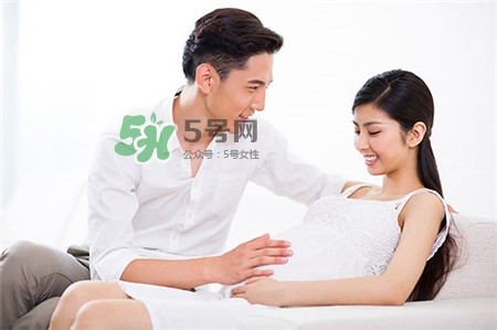 胎教有什么好處？胎教對(duì)寶寶說(shuō)什么