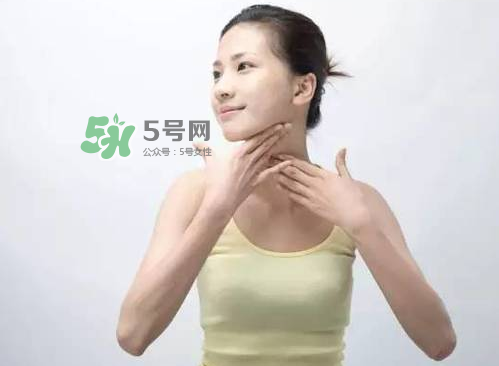 三伏天不出汗怎么回事？三伏天臉上愛出汗怎么回事？