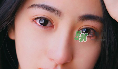 做美瞳線麻藥進眼睛怎么辦？做美瞳線麻藥灼傷眼睛怎么辦？