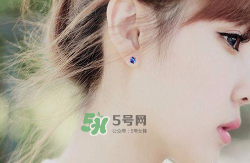 8月份可以打耳洞嗎？八月份可以打耳洞嗎？