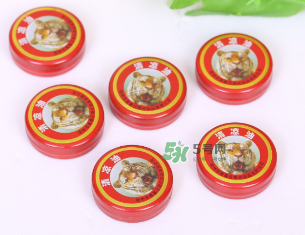 中暑清涼油應該涂在哪里？清涼油能預防中暑嗎？