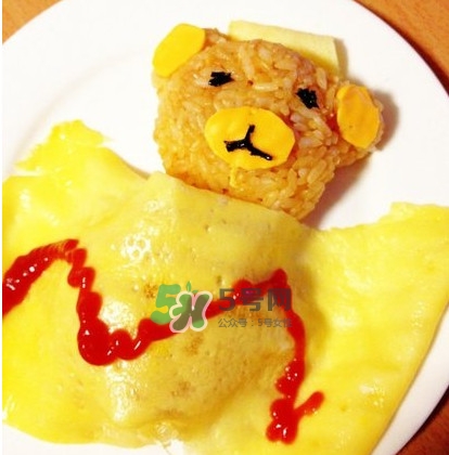 蛋包飯是哪國的料理？蛋包飯怎么做才能讓蛋包著飯