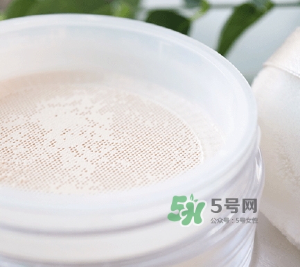 three散粉怎么樣？three自然植物透光散粉色號