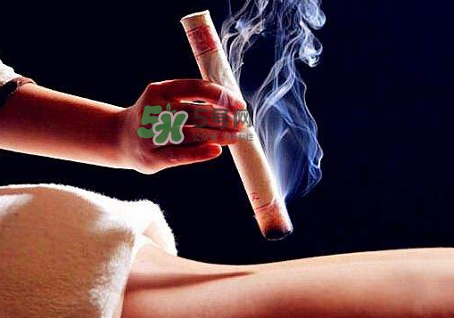 三伏天拔罐好嗎？三伏天拔罐好還是艾灸好？