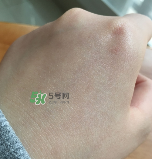 理膚泉晚安蜜怎么樣？理膚泉夜間修護(hù)乳好用嗎？