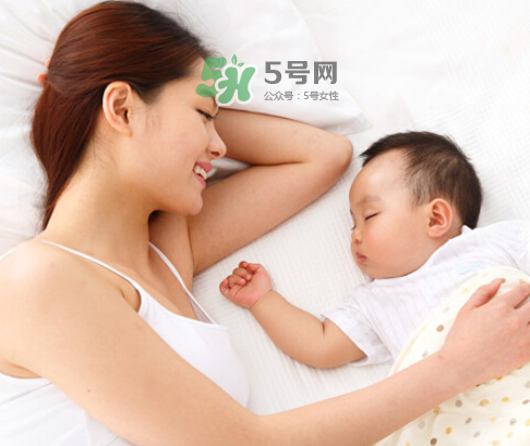 三伏天坐月子可以出門嗎？坐月子多久可以出門？