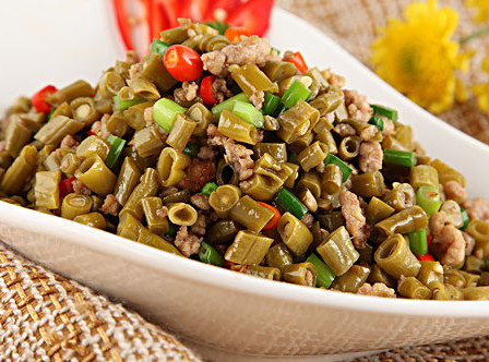 酸豇豆炒什么好吃？酸豇豆可以炒什么