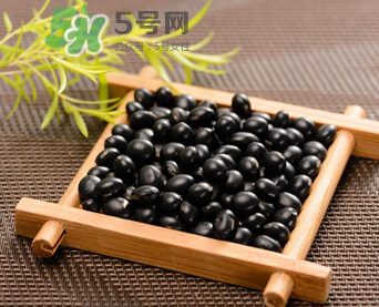 黑豆怎么吃促進排卵？什么時候吃黑豆促排卵？