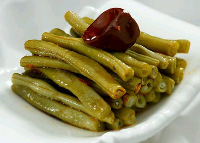 酸豇豆炒什么好吃？酸豇豆可以炒什么