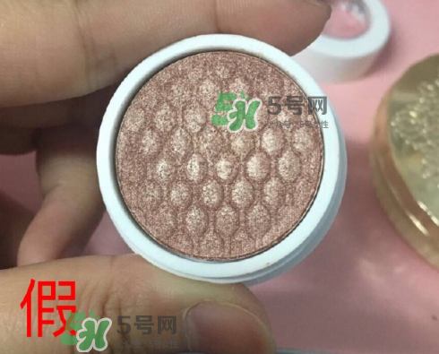 colourpop眼影真假怎么分辨？colourpop眼影真假對(duì)比