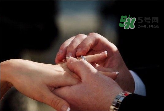 2017閏六月可以訂婚嗎？2017閏六月訂婚好嗎？