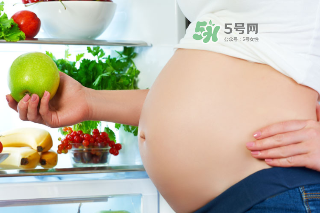 頭胎有妊娠線二胎沒有是因?yàn)閷殞毿詣e不一樣嗎？