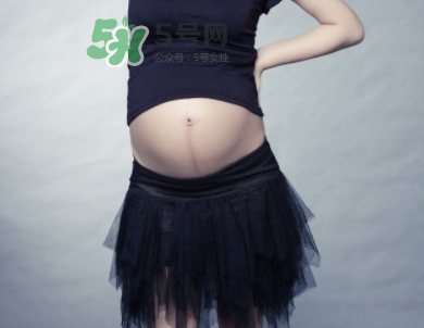 頭胎有妊娠線二胎沒有是因?yàn)閷殞毿詣e不一樣嗎？