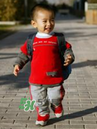 孩子在幼兒園過生日的好處 孩子在幼兒園過生日怎么樣？