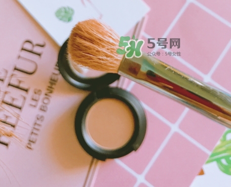 mac焦點小眼影怎么樣？mac時尚焦點小眼影好用嗎