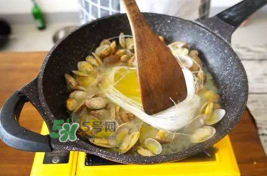 花蛤煮多長(zhǎng)時(shí)間？花蛤煮多久能熟？
