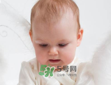 寶寶會尿頻嗎？孩子尿頻尿量少怎么辦？