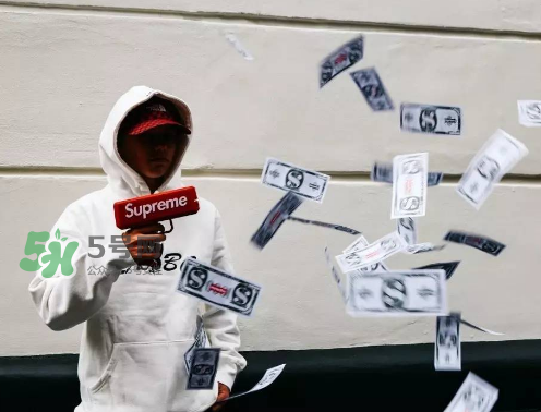 supreme噴錢槍多少錢？supreme鈔票槍價格