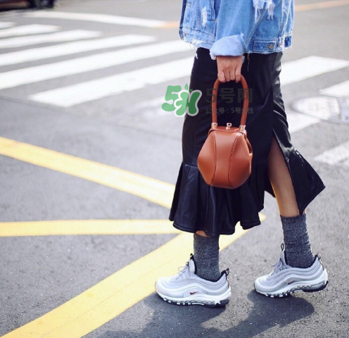 gabriela hearst nina bag多少錢(qián)？gabriela hearst包包價(jià)格