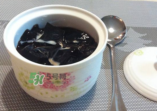 自制燒仙草可以放多久？燒仙草可以隔夜喝嗎