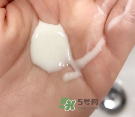 嬌韻詩(shī)牛奶水好用嗎？嬌韻詩(shī)牛奶水孕婦可以用嗎