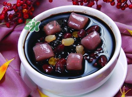 燒仙草是黑涼粉嗎？燒仙草和黑涼粉的區(qū)別