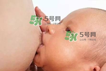 坐月子要穿內(nèi)衣嗎？坐月子不穿內(nèi)衣胸會下垂嗎？