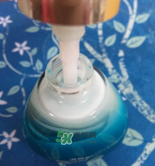 溫碧泉明星復(fù)合水精華怎么用？溫碧泉明星復(fù)合水精華用法