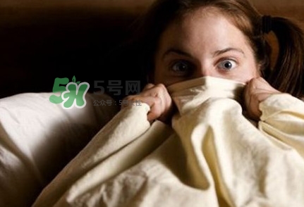 鬼壓床與臥室有關(guān)嗎？鬼壓床是什么意思