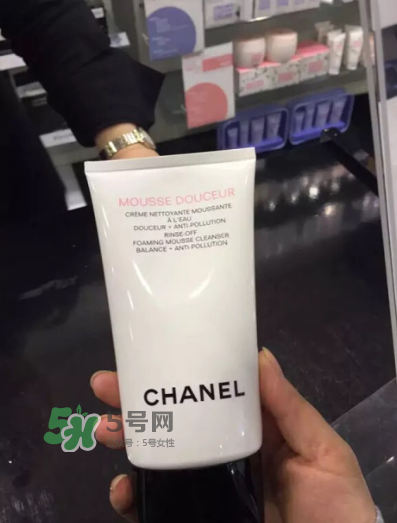 香奈兒山茶花洗面奶好用嗎？香奈兒山茶花洗面奶怎么樣？