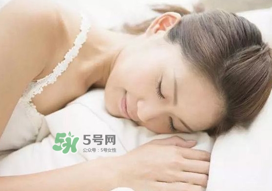 鬼壓床與臥室有關(guān)嗎？鬼壓床是什么意思